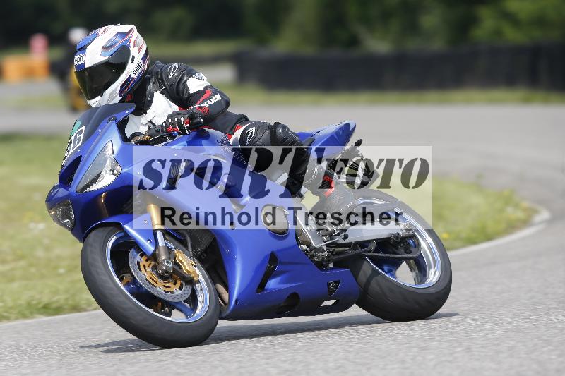 Archiv-2025/25 10.06.2025 MaxRacing ADR/Gruppe gruen/36